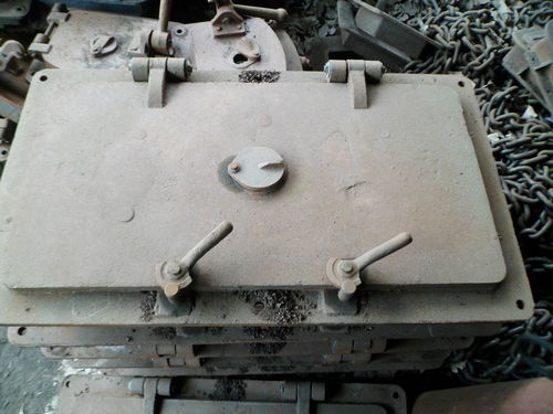 專(zhuān)業(yè)生產(chǎn)循環(huán)流化床鍋爐配件 鍋爐風(fēng)帽 中心筒 耐熱耐磨合金鋼等爐門(mén)